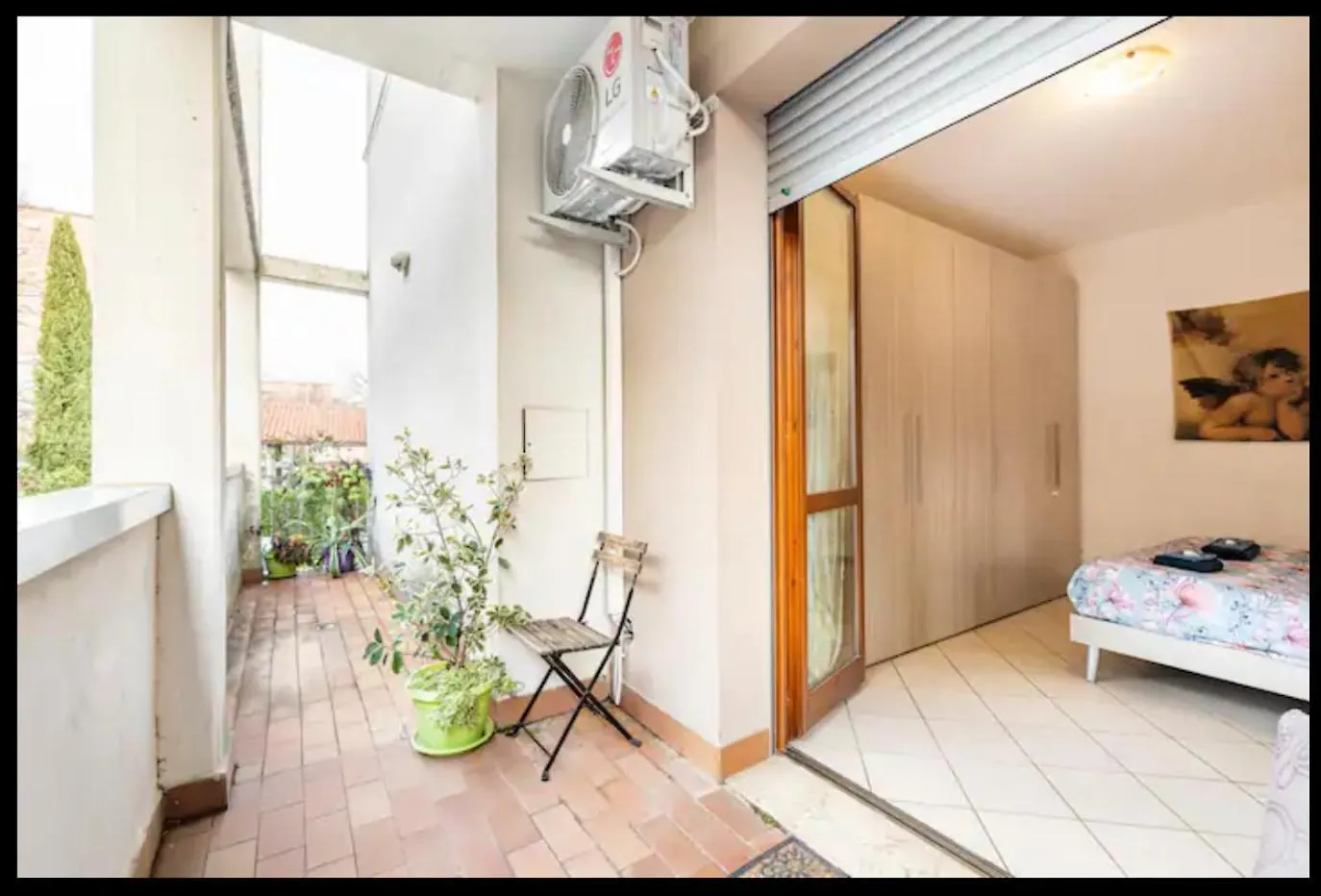 Palazzo Wanny Free Parking & Terrace Apartment Florence